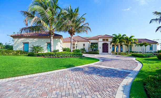 Best Affordable Driveway Pavers  in Cave Springs, AR